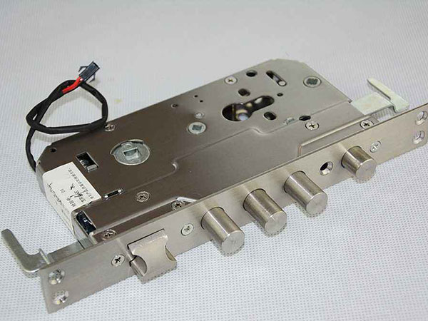 青白江24小时上门开锁公司